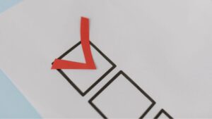 Casilla marcada con un check en un checklist, señales de que necesitas apoyo profesional